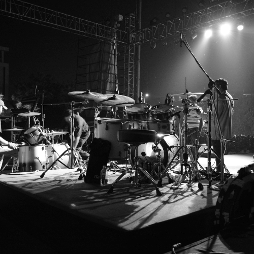 Drum platforms lift the drummer above the audience